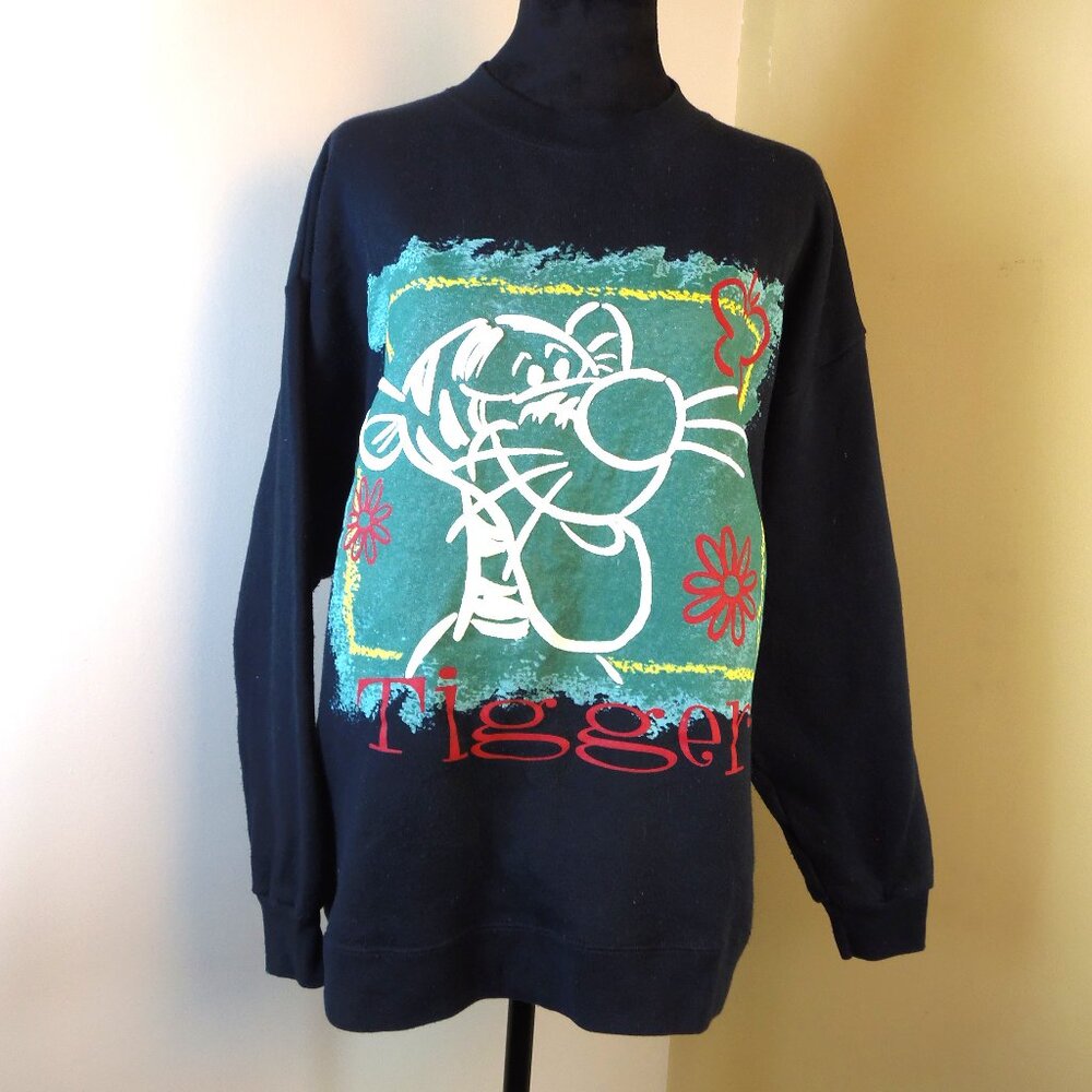 POOH Disney Tigger Graphic Sweatshirt Woman's M/L‎ Disney Fan Cartoon Casual
